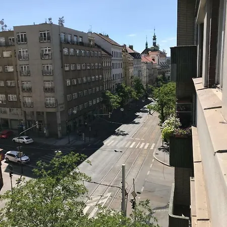 Central فندق مبيت وإفطار